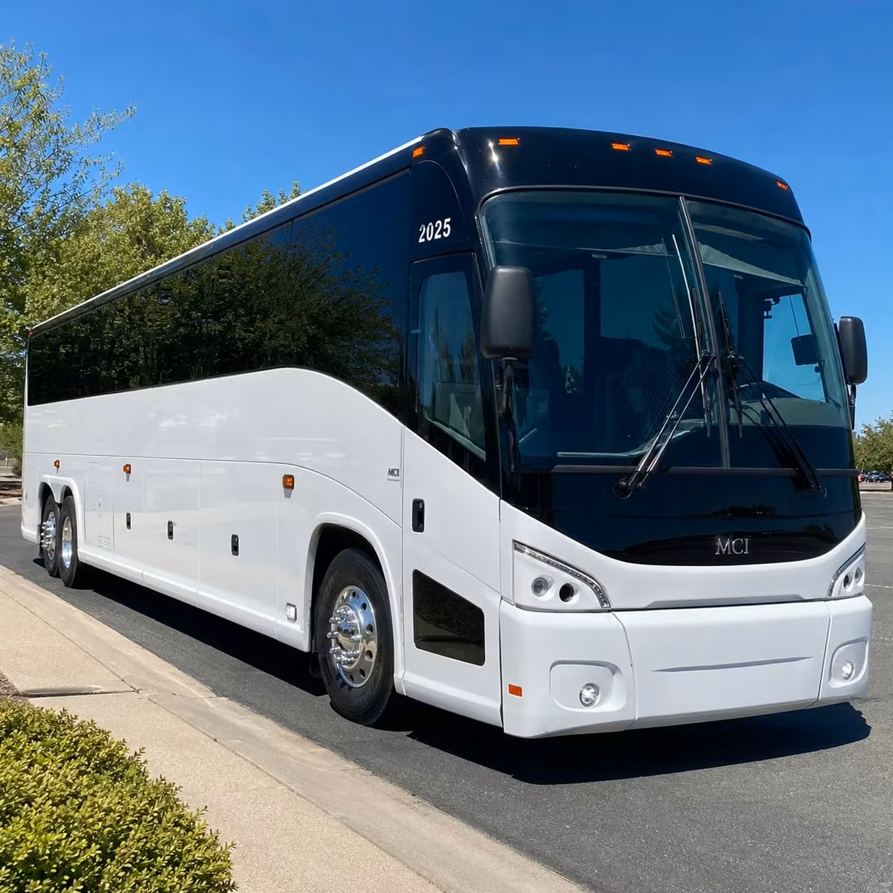 how trip distance and duration affect charter bus rates in corpus christi